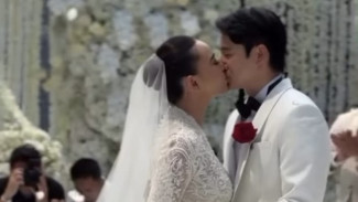 Amanda Manopo Resmi Menikah dengan Kenny Austin, Momen Pemberkatan Bikin Mewek!