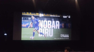 Nobar Biru, Serunya Sensasi Nonton Persib di Layar Bioskop