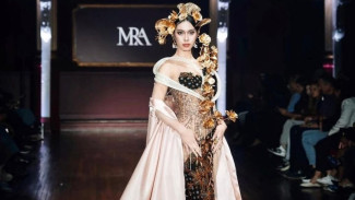 Arine Azraghevira Tampil Memukau di Paris City Fashion Week 2025
