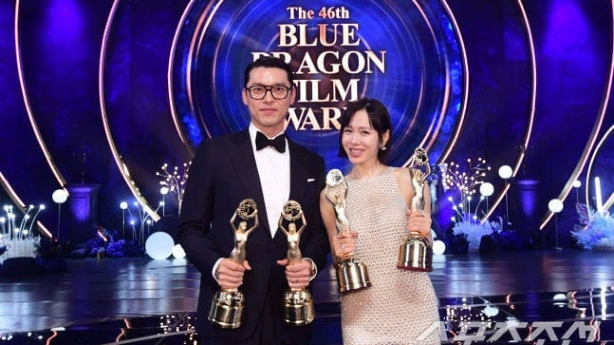 Hyun Bin dan Son Ye Jin Cetak Sejarah, Jadi Pasutri yang Menang Blue ...