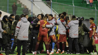 Ngeri, Pertandingan di Copa Bolivia Tercipta 17 Kartu Merah