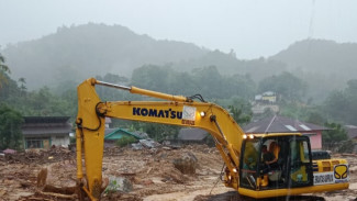Percepat Penanganan Bencana Sumatera, Brantas Abipraya Kirim Alat Berat hingga Perbaiki SPAM