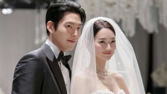 Kim Woo Bin Ungkap Kebiasaan Setelah Menikah dengan Shin Min Ah