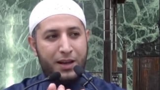 Dilaporkan atas Pelecehan Seksual Sesama Jenis, Syekh Ahmad Al Misry Kabur ke Mesir
