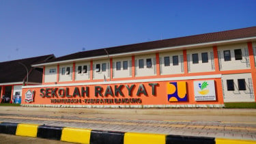 Sekolah Rakyat.