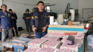 Sindikat Pemalsuan Rupiah di Tangsel Berniat Edarkan Uang Palsu via Bank Swasta
