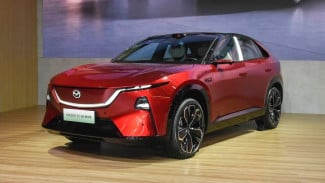 Terpopuler: SUV Mazda Bisa Menyalip Sendiri, Pelat Cantik Terancam Diblokir, hingga Aturan Lajur Cepat