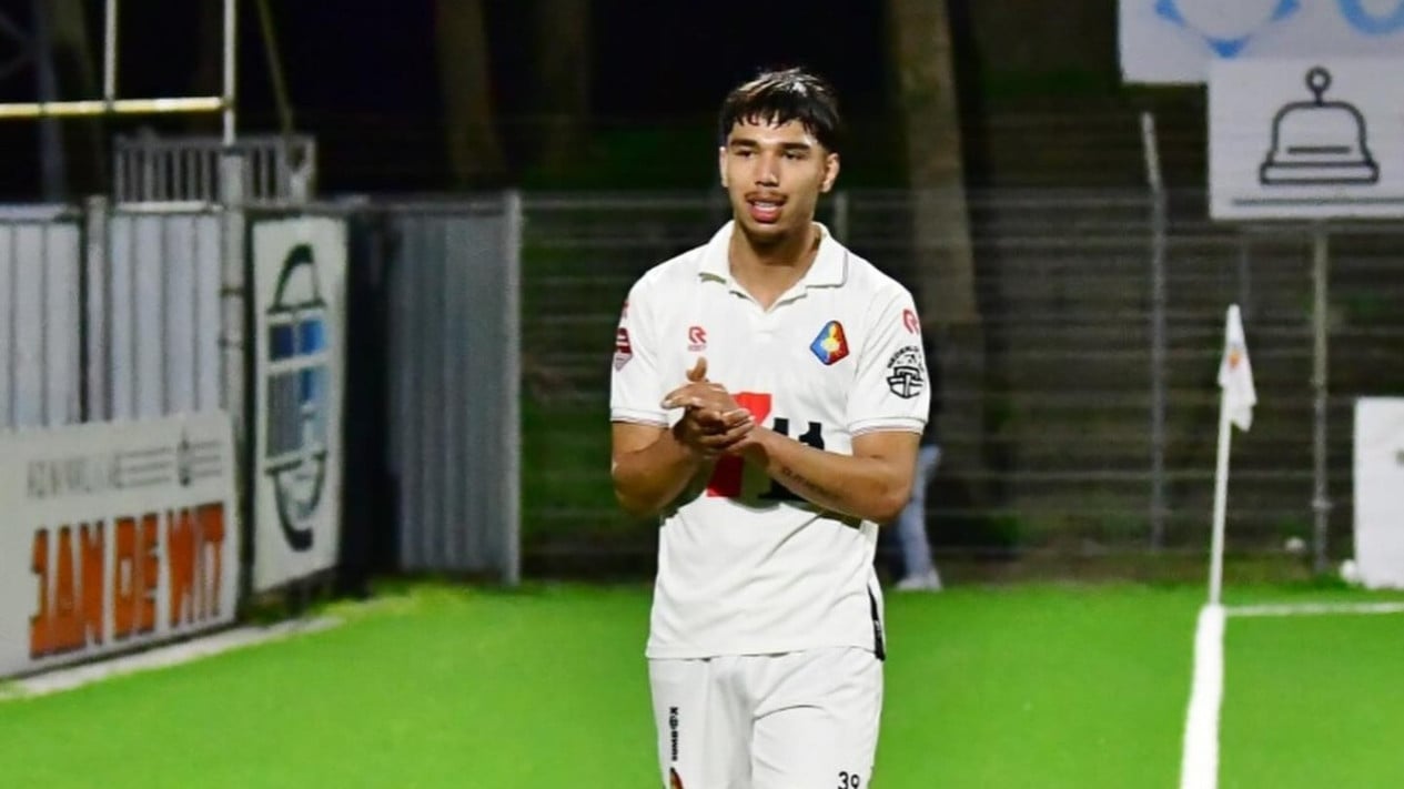 Damian van Dijk Hints at Joining Timnas Indonesia: John Herdman's New Defensive Target?