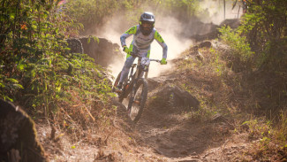 Tantangan Ekstrem Menanti Rider di Seri Final Ultimate Downhill 2026